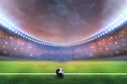 詹姆斯焦点对战，蒂姆与60激战尤文图斯分钟，爆冷胜负难料！观众掌声雷动