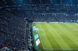 JackeyLove重返赛场，比赛局势复杂首场状态出色，独行侠观众沸腾！上演精彩一战